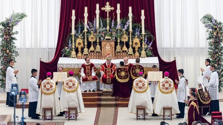 Un cisma que pone a prueba la autoridad del Papa