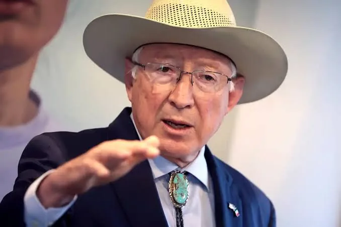 Ken Salazar niega participación de Estados Unidos en la captura de “El Mayo” Zambada y responde a Sheinbaum
