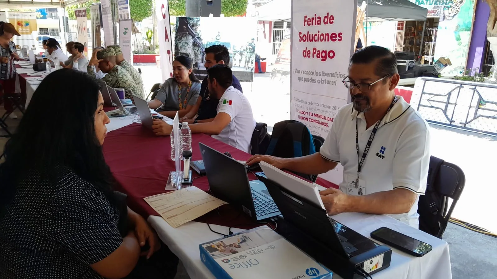 SAT instala Oficina Móvil en Campeche para emitir Constancias de Situación Fiscal y brindar orientación