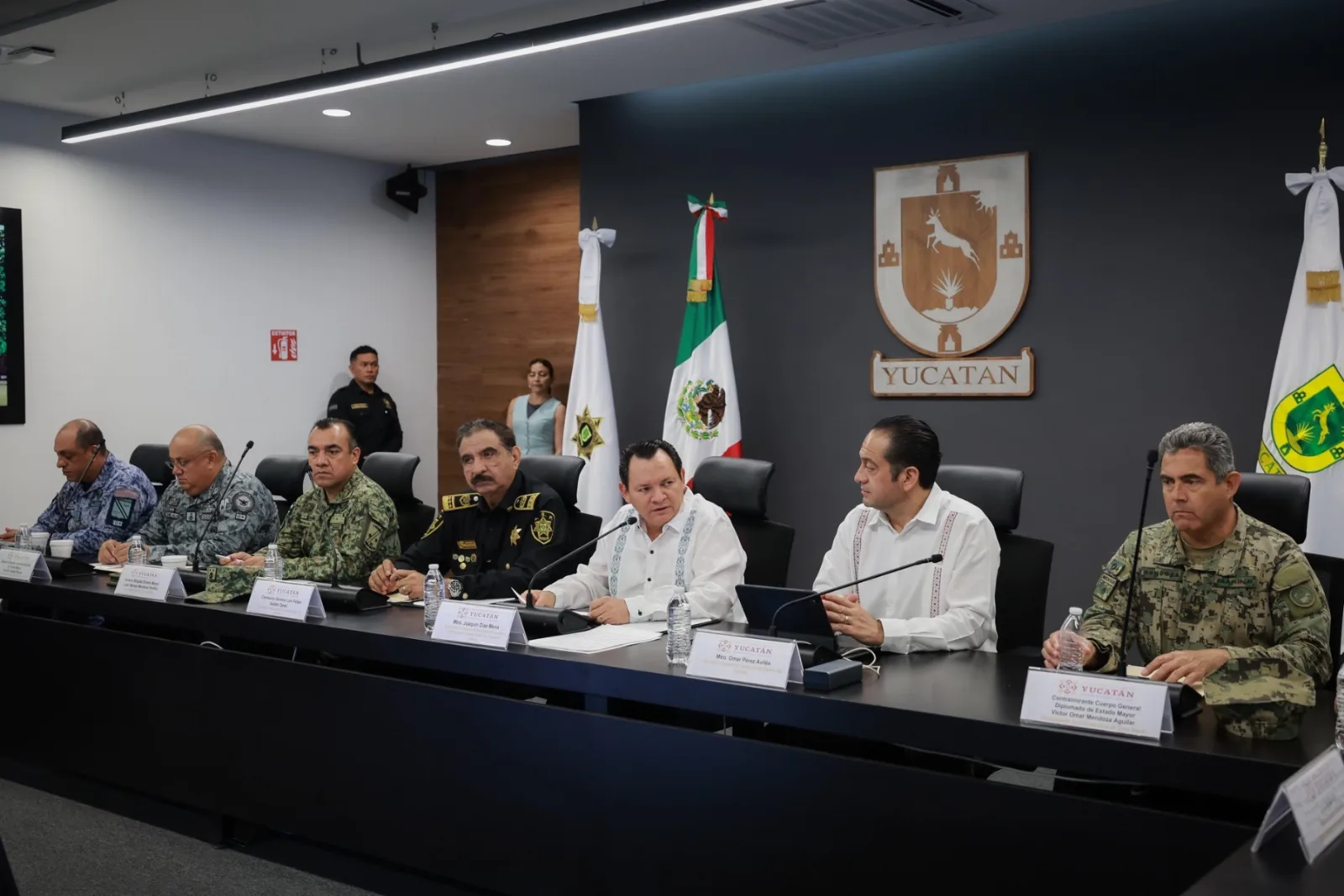 Joaquín Díaz Mena reafirma estrategia de seguridad en Yucatán con prevención, coordinación y participación ciudadana