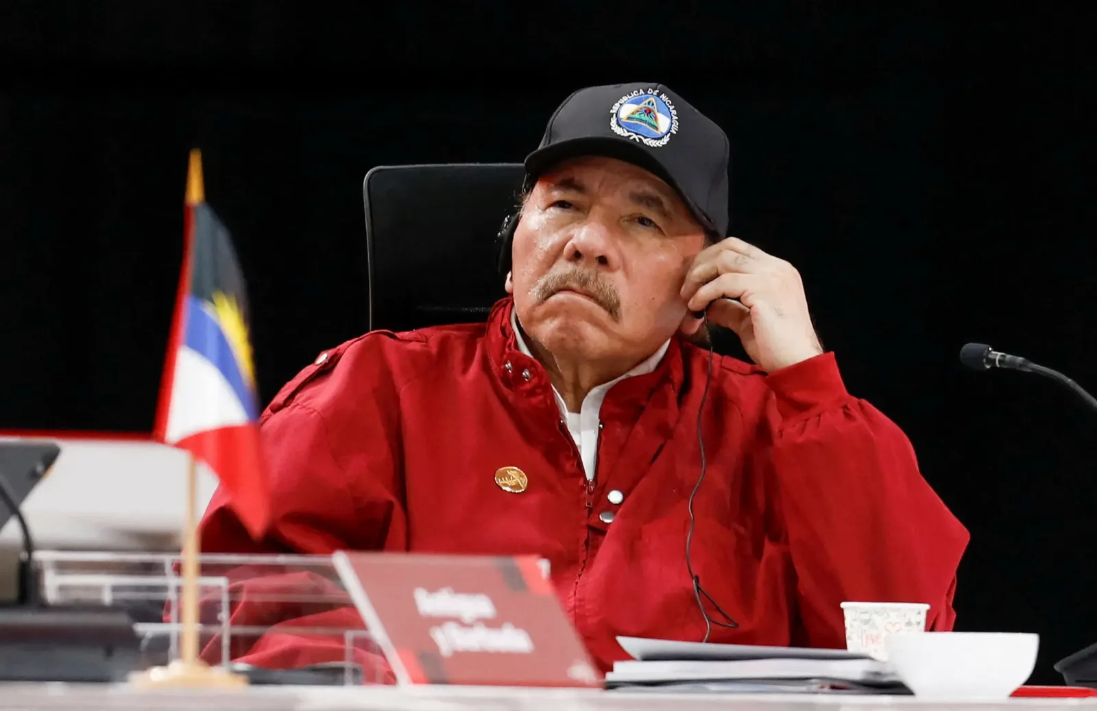 Daniel Ortega descarta nuevas elecciones en Nicaragua y consolida su control del poder