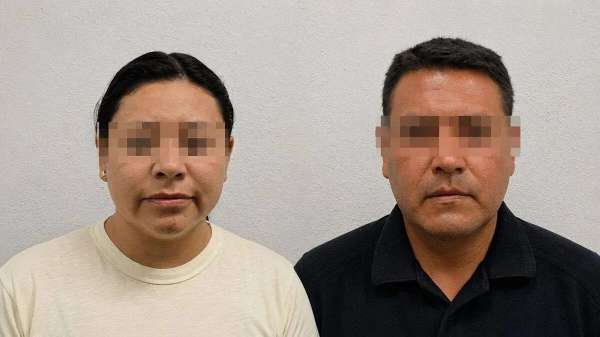 Detienen a la esposa del alcalde asesinado de Temoac y al director de la Policía por presunta extorsión