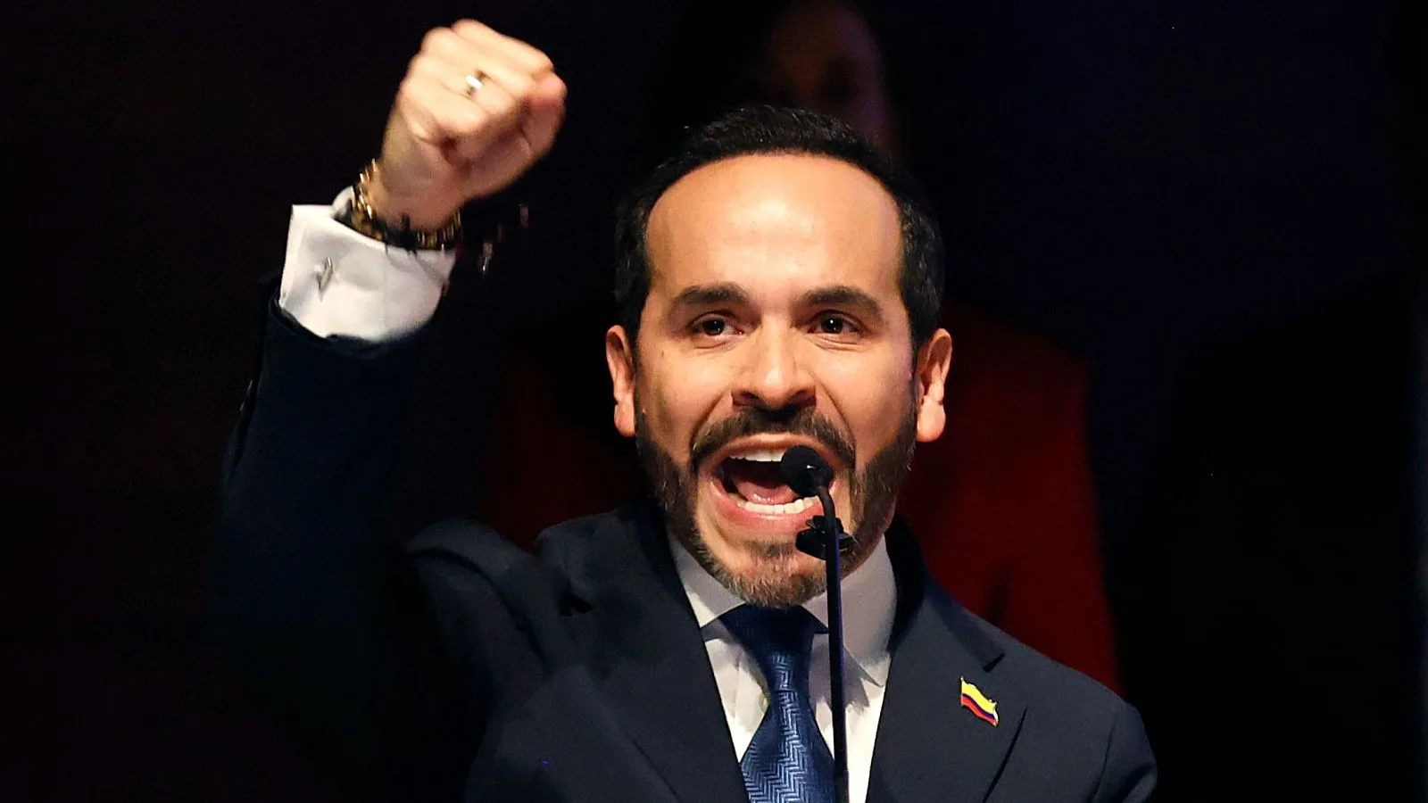 Colombia cerrará 14 embajadas y 15 consulados como parte de un plan de austeridad