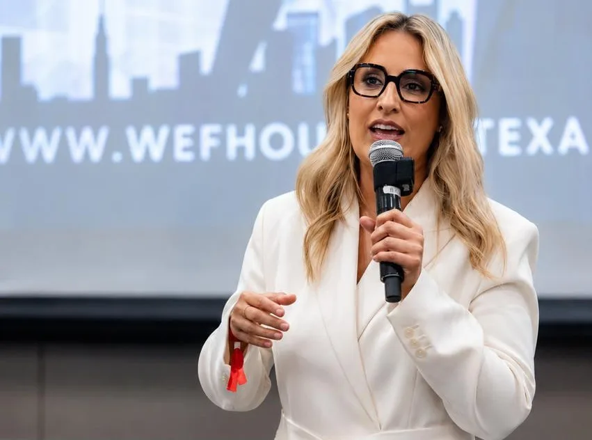 Ana Cristina Correa presenta Humanismo Inmobiliario en el Women Economic Forum 2026