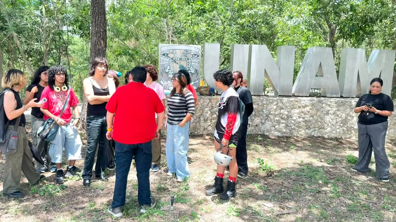 Bayardo Ojeda pide apoyo para que aspirantes de la ENES UNAM Mérida viajen a presentar examen en CDMX