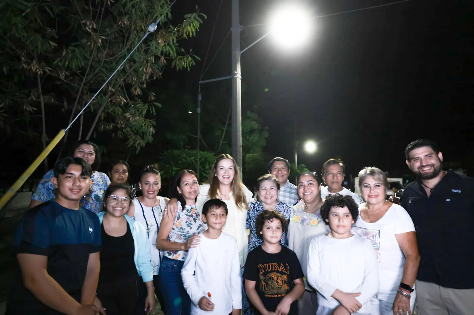 Con más de 80 mil nuevas lámparas LED Mérida brillará más que nunca: Cecilia Patrón