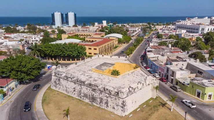Morena adelanta la carrera electoral de 2027 y define sus candidaturas en Aguascalientes y Campeche