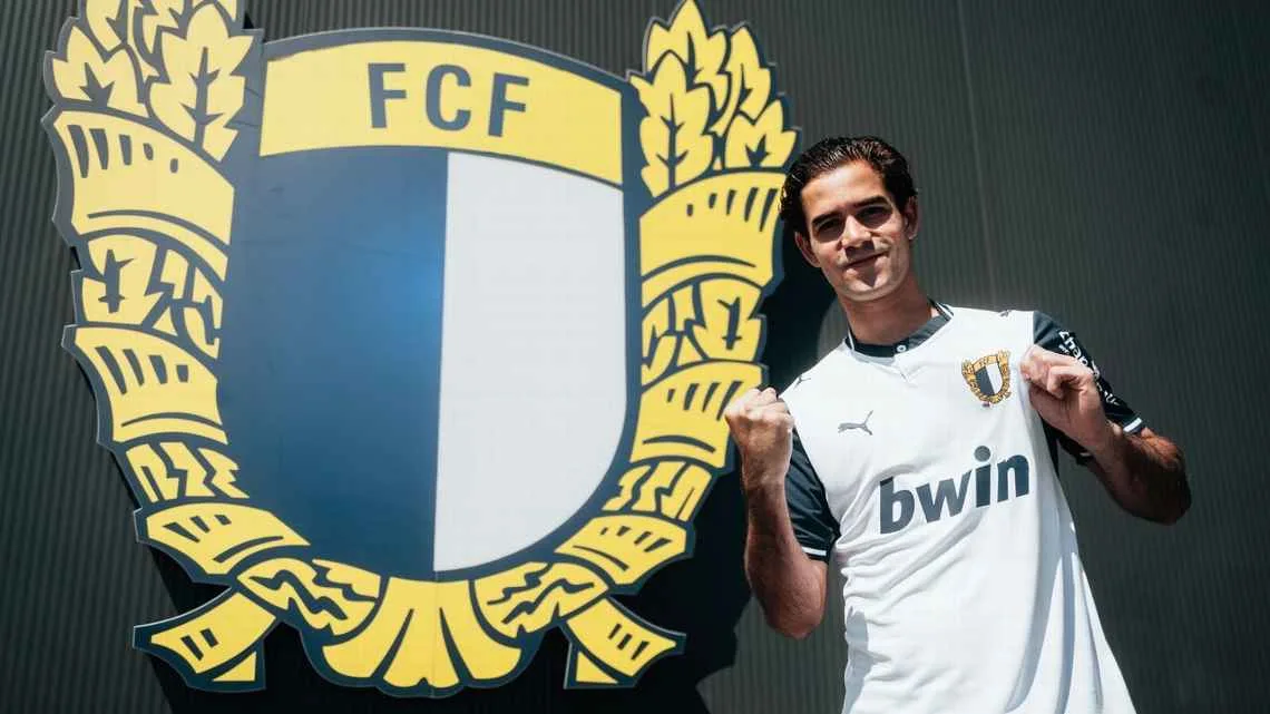 Patricio Salas deja al América y da el salto al futbol europeo con Famalicão
