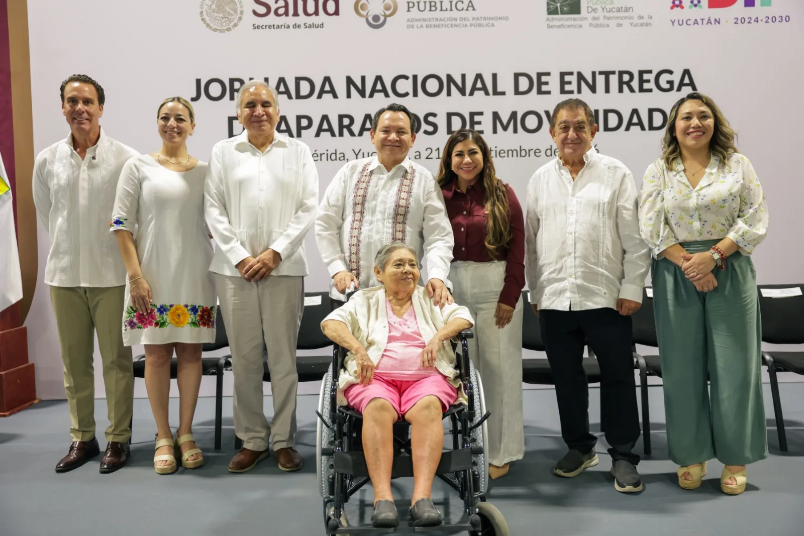 Gobierno de Yucatán distribuirá aparatos de movilidad para gente con discapacidades