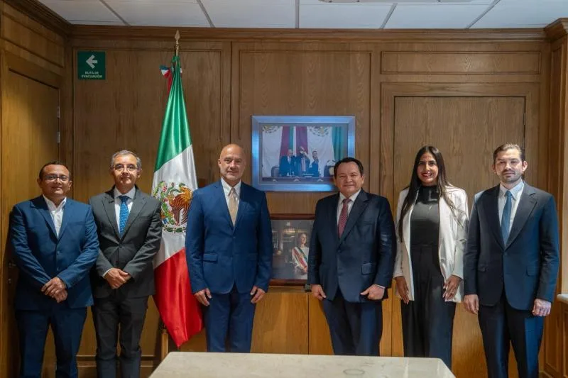 Yucatán y la SICT fortalecen la agenda de infraestructura estratégica