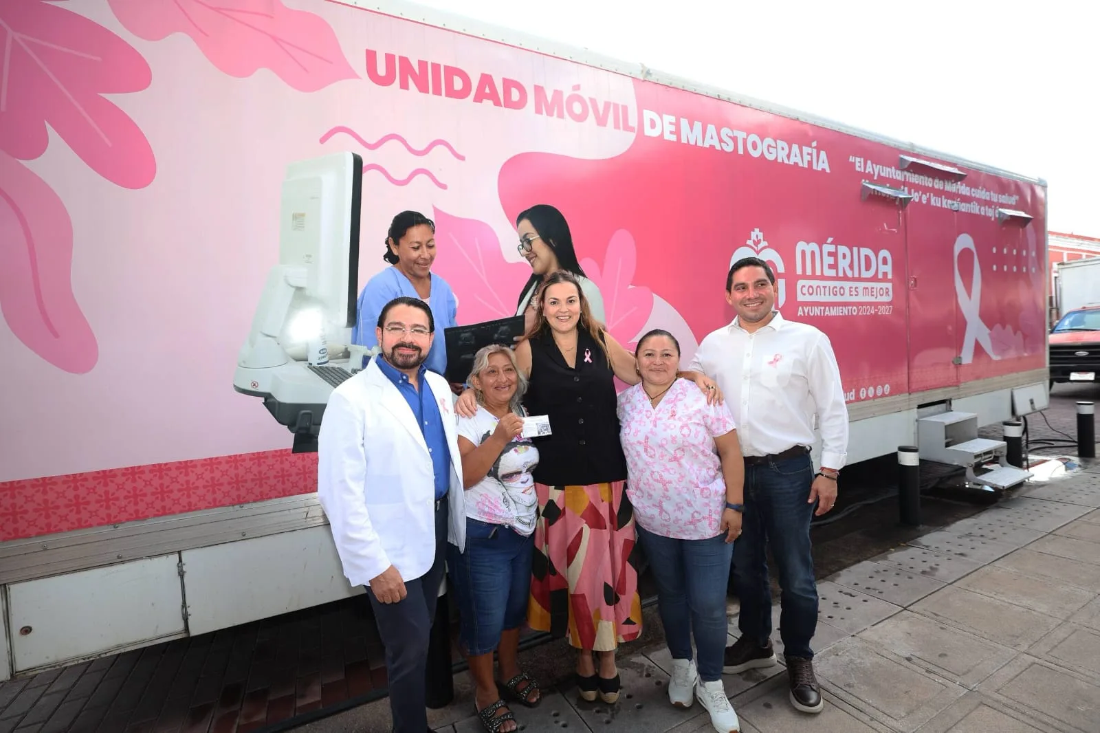 Cecilia Patrón impulsa la prevención del cáncer de mama para cuidar la salud de las mujeres