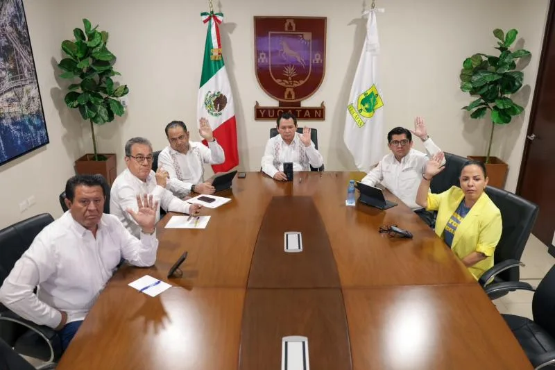 Yucatán suspende clases en 27 municipios este jueves por la tormenta tropical Isaías