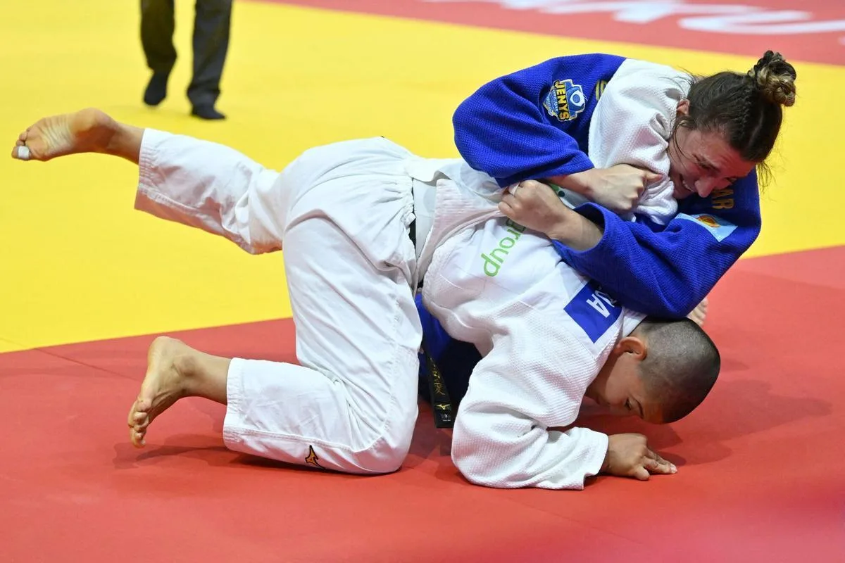 Ai Tsunoda se corona campeona mundial de judo en la categoría de 70 kilos