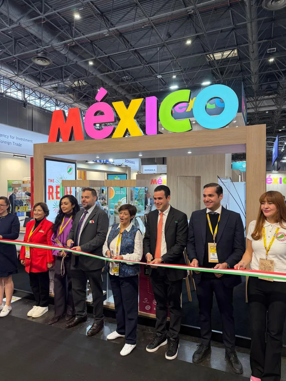 Yucatán conquista mercados internacionales: Jorge Charruf Cáceres lleva La Anita y Zaaschila a SIAL París 2026