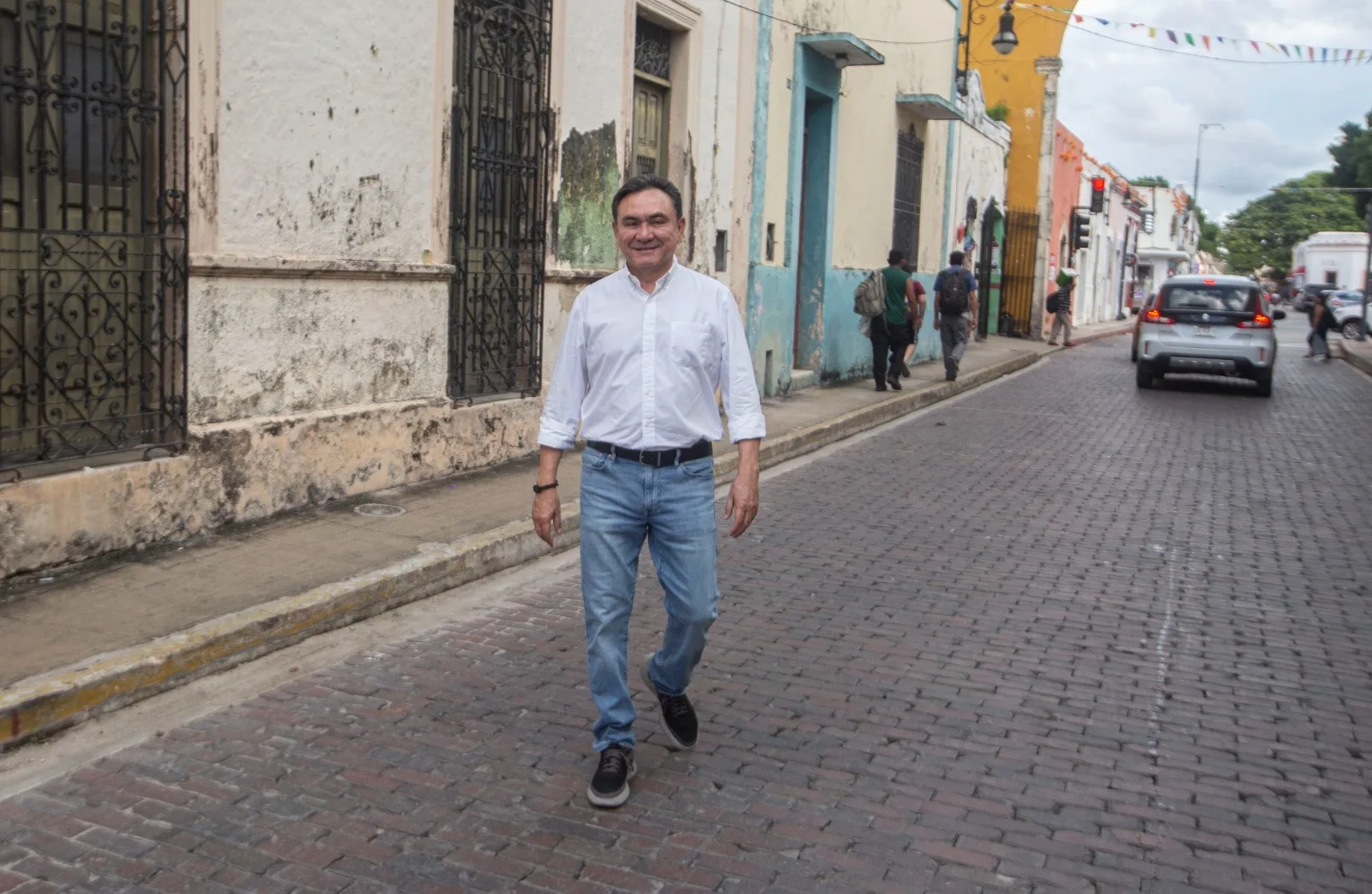 "Mientras otros discuten quién manda, yo quiero hablar de Mérida": Liborio Vidal