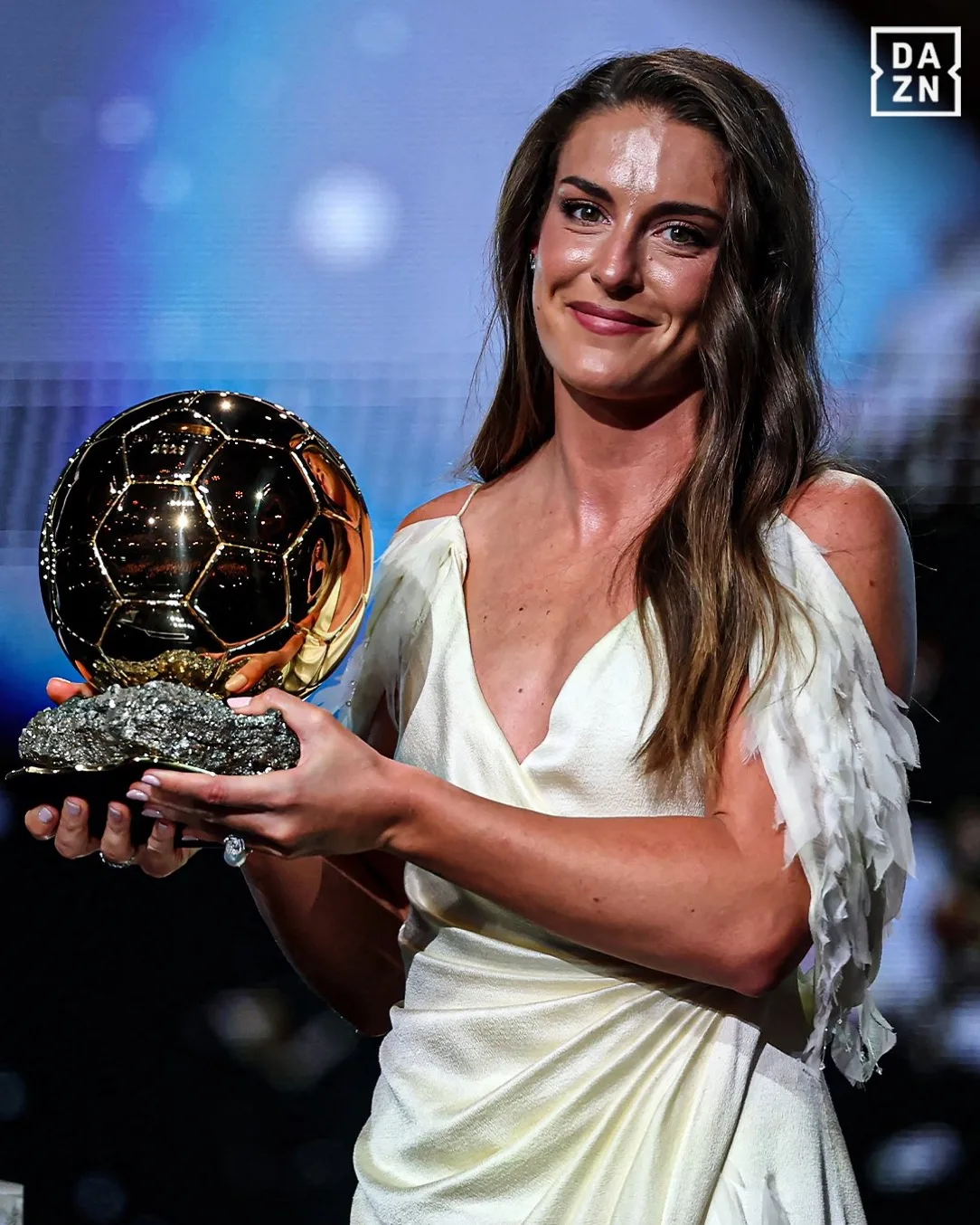 Alexia Putellas conquista su tercer Balón de Oro y vuelve a la cima del fútbol mundial