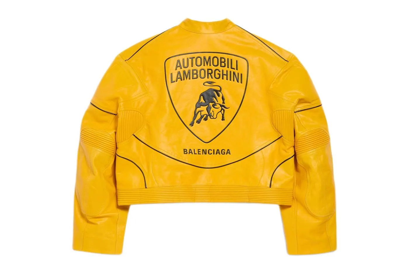 Balenciaga y Lamborghini vuelven a acelerar el lujo con una colección inspirada en el Fenomeno