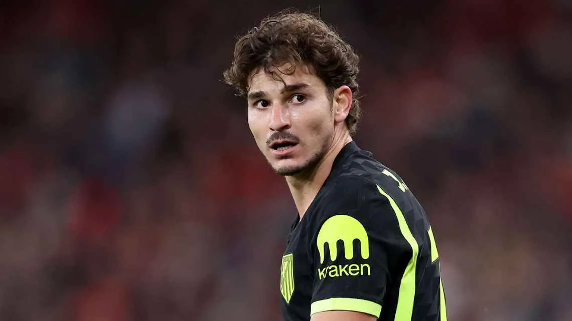 Barcelona recibe multa por negociar con Julián Álvarez sin avisar al Atlético de Madrid