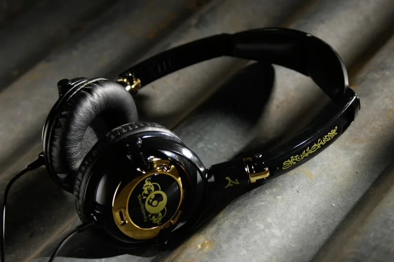 Bose adquiere a Skullcandy y apunta al público joven de deportes de acción
