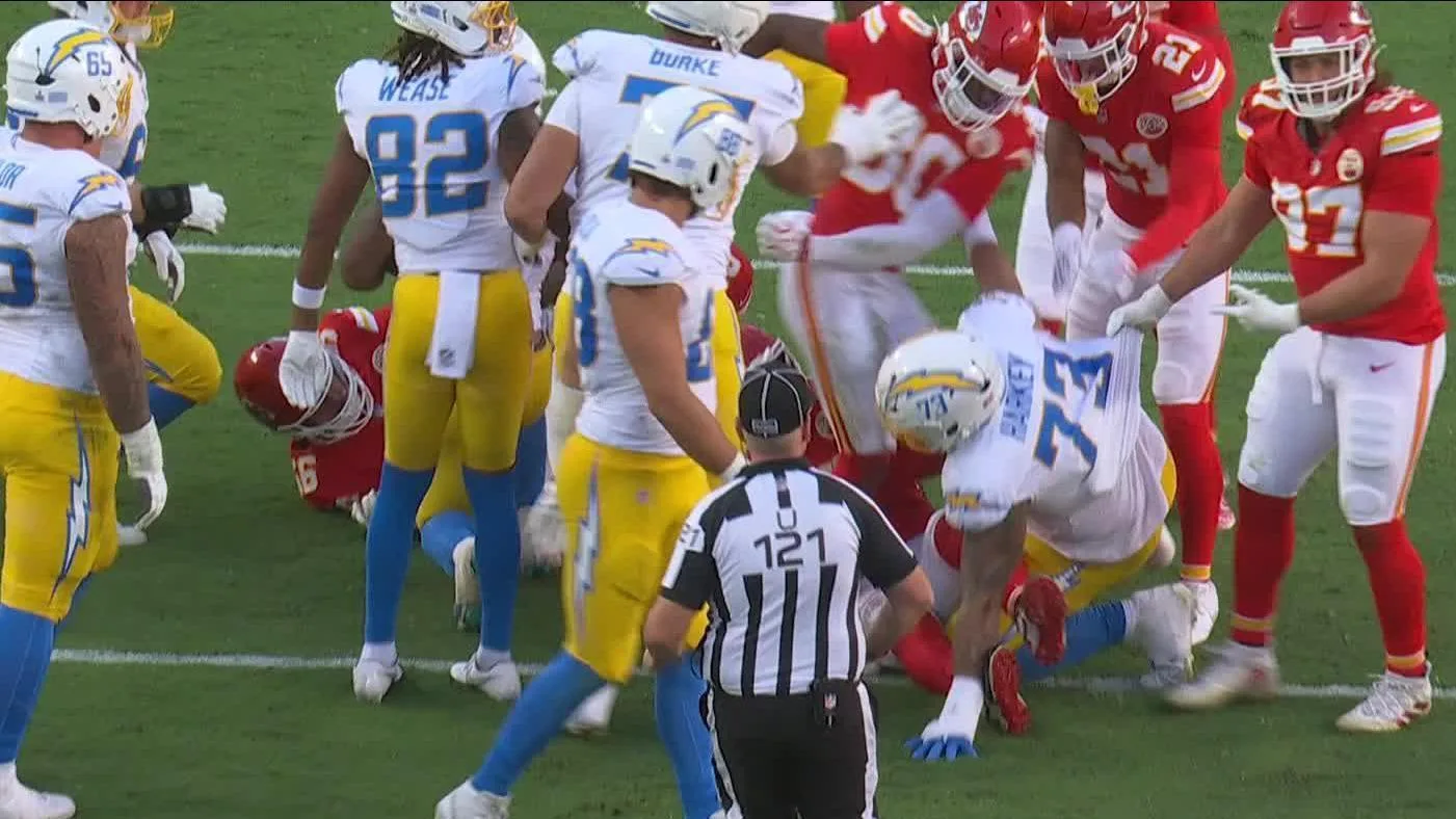Chiefs siguen imparables: vencen a Chargers y mantienen su invicto en la NFL
