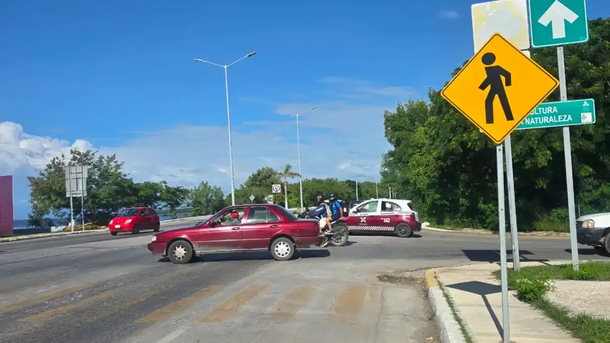 Choferes rechazan topes en La Costera y proponen reductores de velocidad con señalética