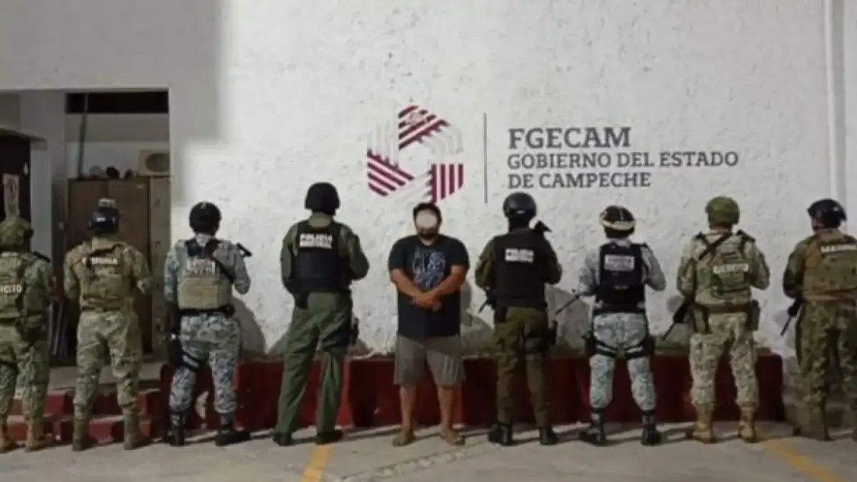 FGECAM asegura a dos hombres en Chiná tras cateos con narcóticos y báscula gramera