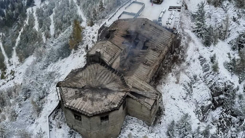 Incendio destruye el 'Nido del Águila' de Hitler en Alemania; hay un detenido