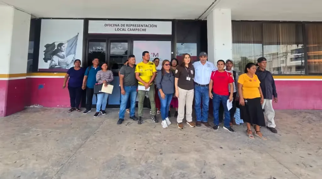 Migrantes en Campeche pagan hasta 20 mil pesos por documentos falsos para regularizarse