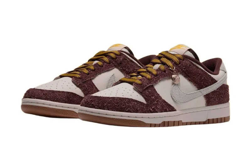 Nike presenta el Dunk Low 'Basketball Charm' con dije metalico desmontable