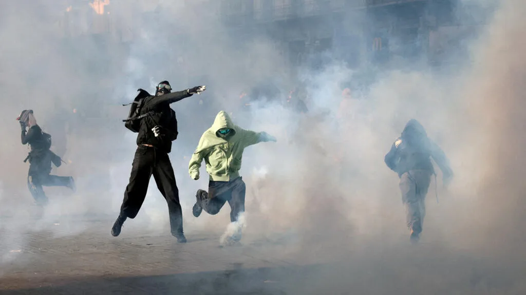 Protestas por vivienda y pensiones sacuden a varios países de Europa con fuerte presencia juvenil