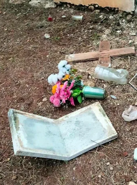 Saquean criptas y profanan restos en el cementerio de San Francisco, comisaría de Tinum