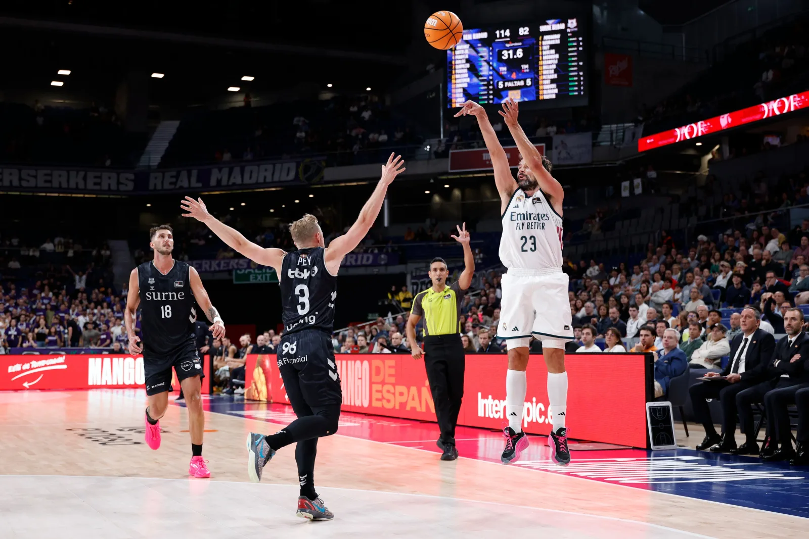 Shaquille O'Neal elogia el baloncesto europeo tras ver la Euroliga en Kaunas