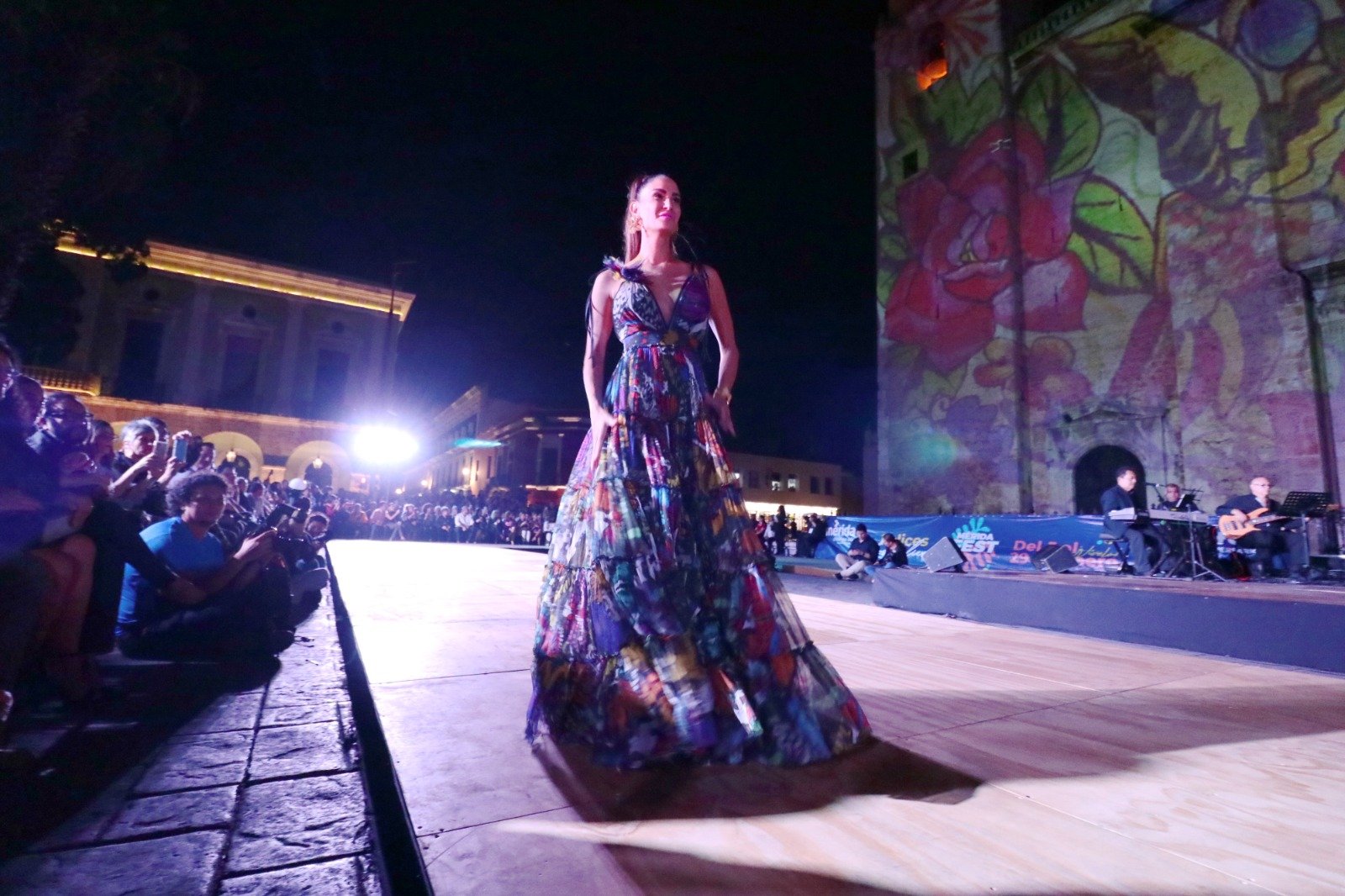 “Amanecer” reafirma el talento y creatividad del diseño de ropa en Yucatán