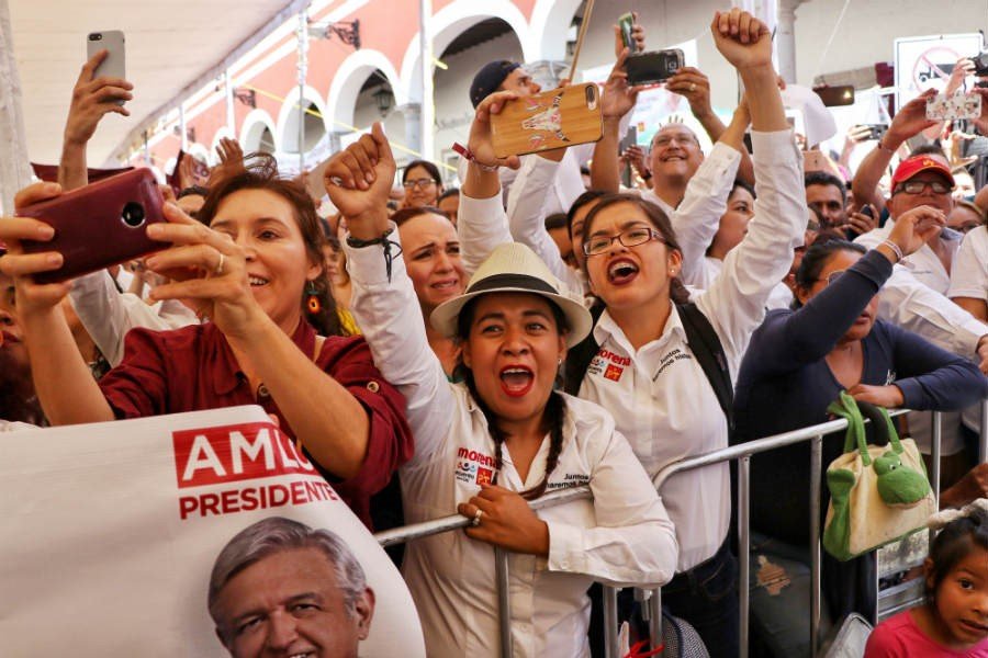 Gobernantes impopulares tal vez deberían estudiar a AMLO