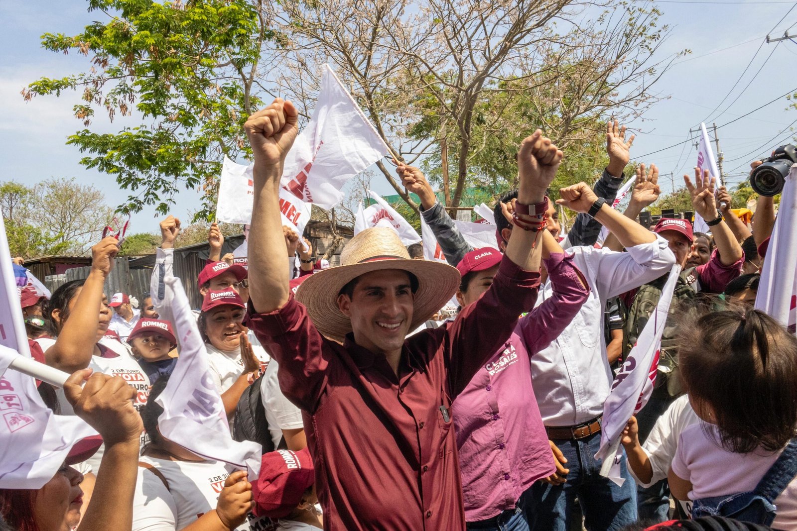 Invita Rommel Pacheco a tirar las barreras de la desigualdad en Mérida