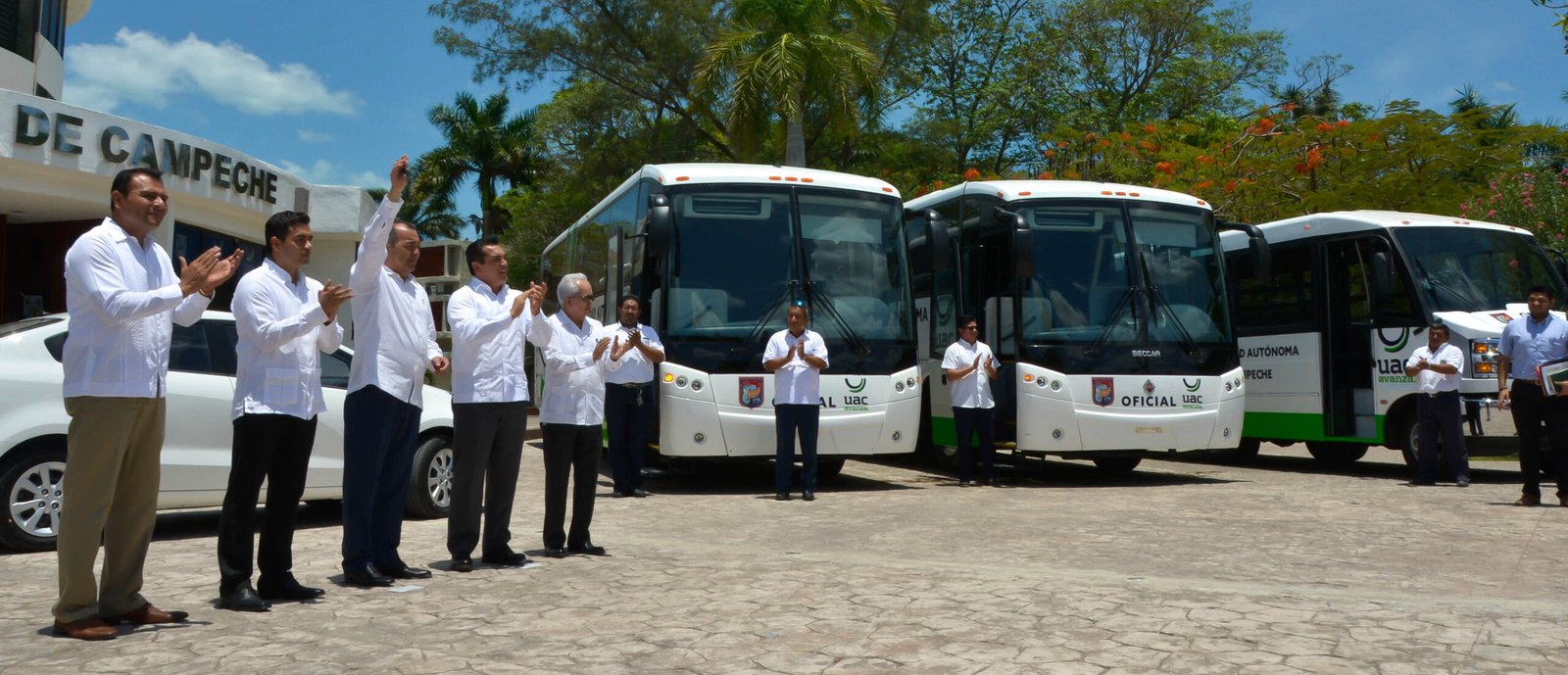 Gobernador AMC entrega infraestructura y parque vehicular a la UAC por más de 16 mdp