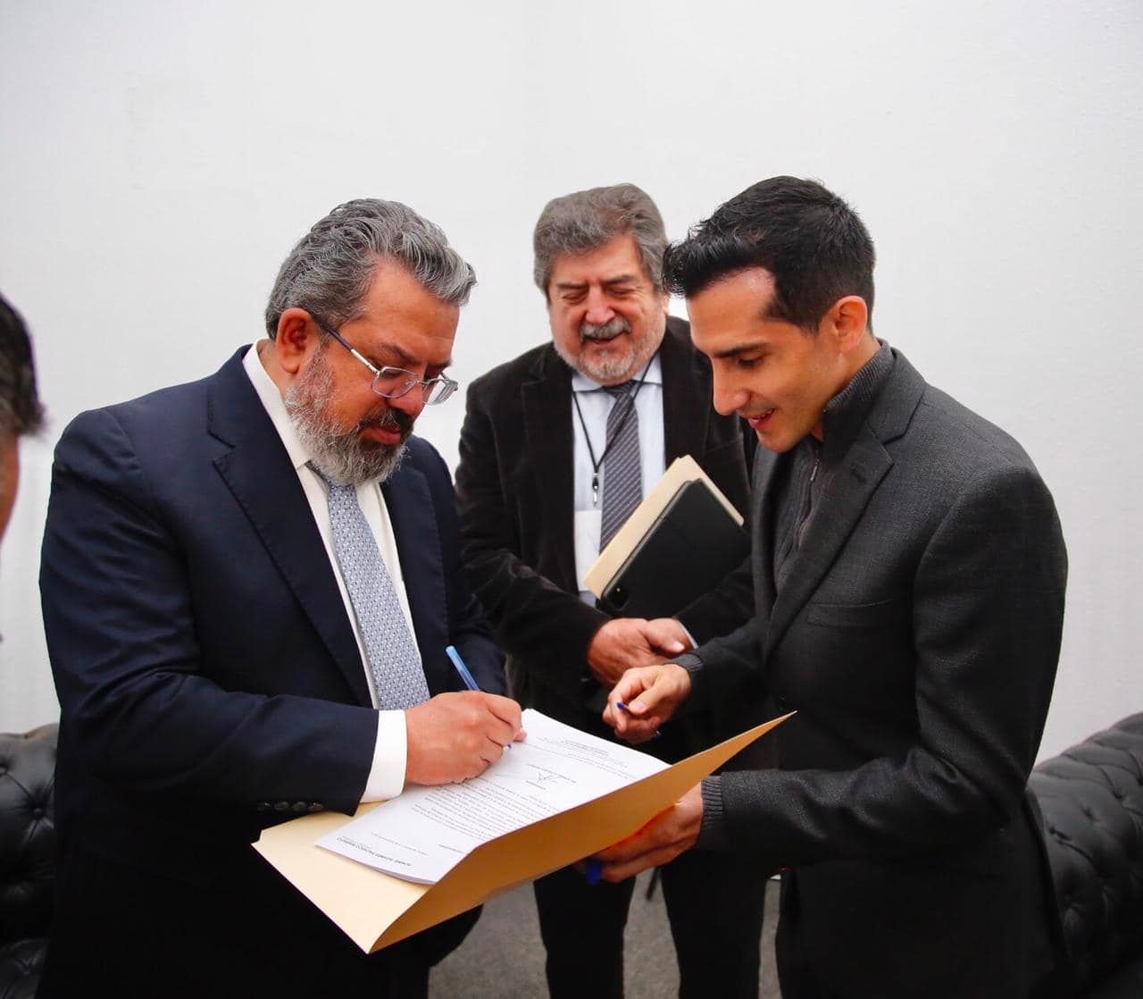 El diputado federal Rommel Pacheco impulsa la participación juvenil y aboga por la infraestructura en Yucatán