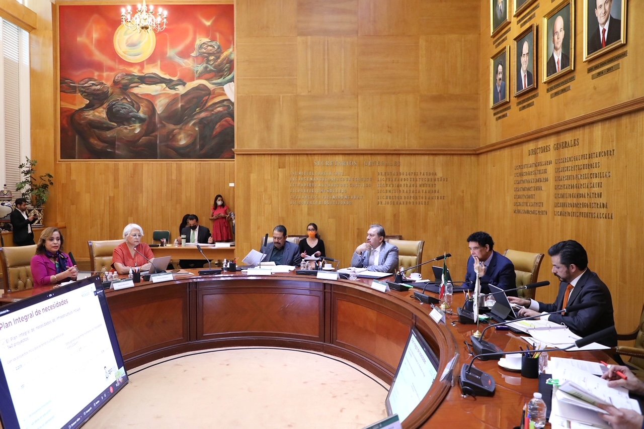 Aprueba Consejo Técnico del IMSS plan integral para desarrollar 140 proyectos