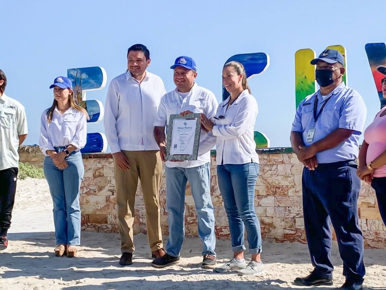 Reciben 7 playas yucatecas ‘certificación platino’, por segundo año consecutivo