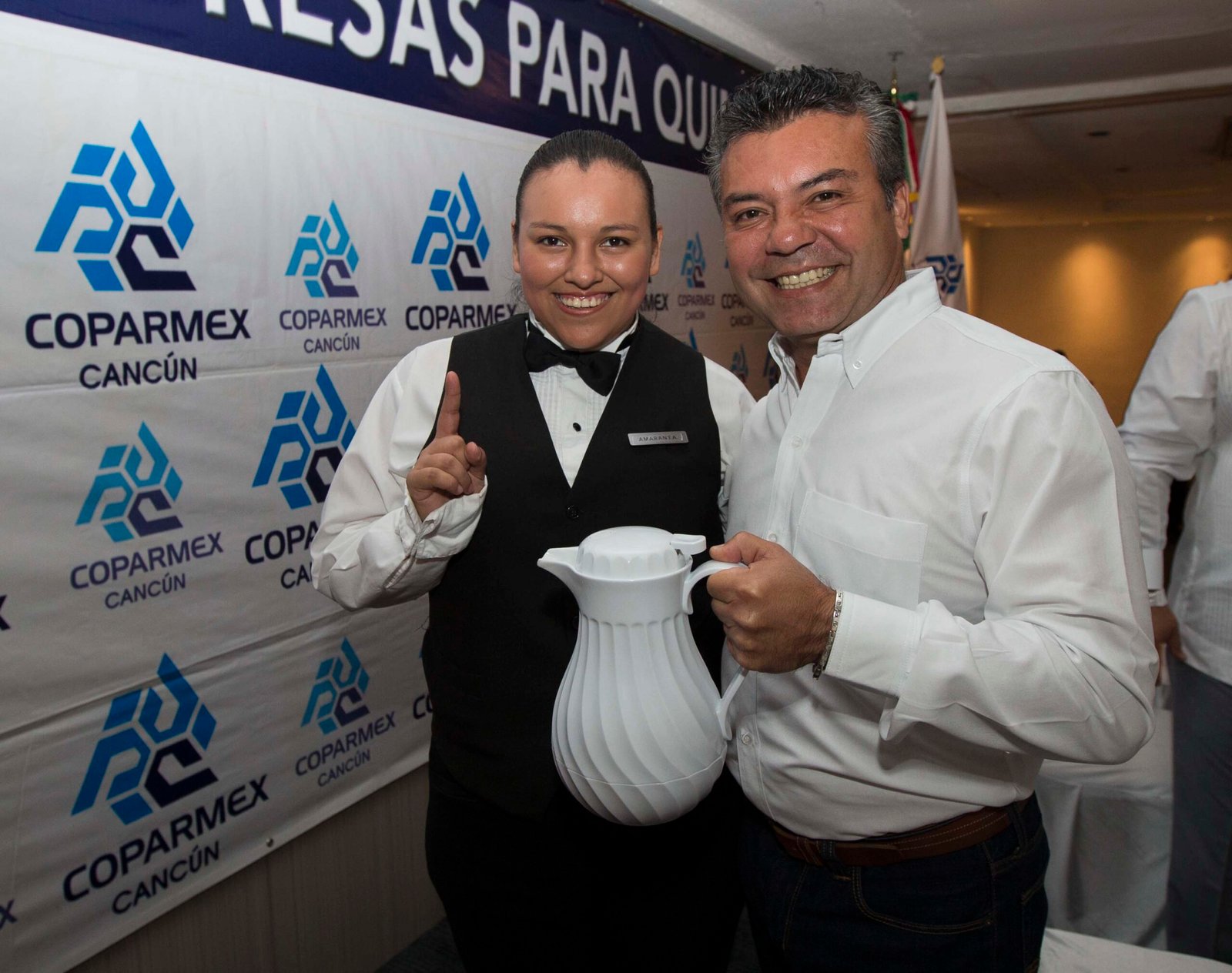 Traducir el éxito económico de Quintana Roo, en calidad de vida para sus habitantes: Mauricio Góngora