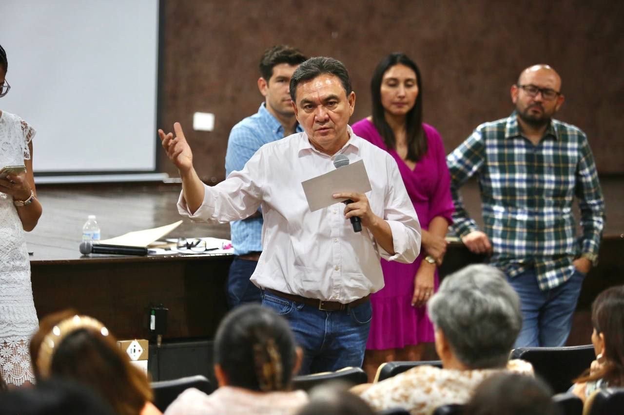 Diálogo cercano y directo con la comunidad educativa