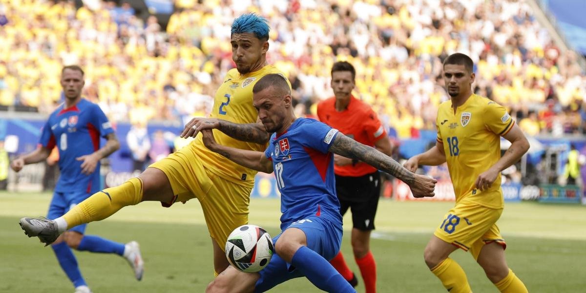 Rumanía y Eslovaquia avanzan a octavos de final en la Eurocopa tras empate