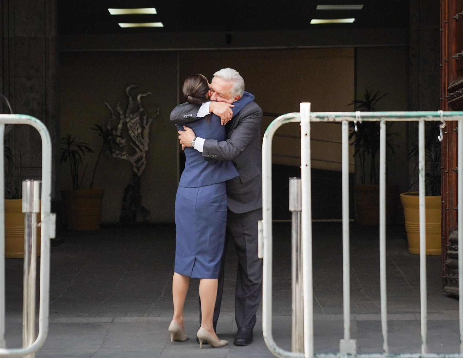 AMLO y Claudia Sheinbaum: Detalles de su Primera Reunión Tras las Elecciones de México