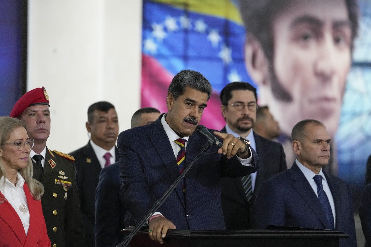 Estados Unidos negocia con Maduro su salida del poder a cambio de amnistía