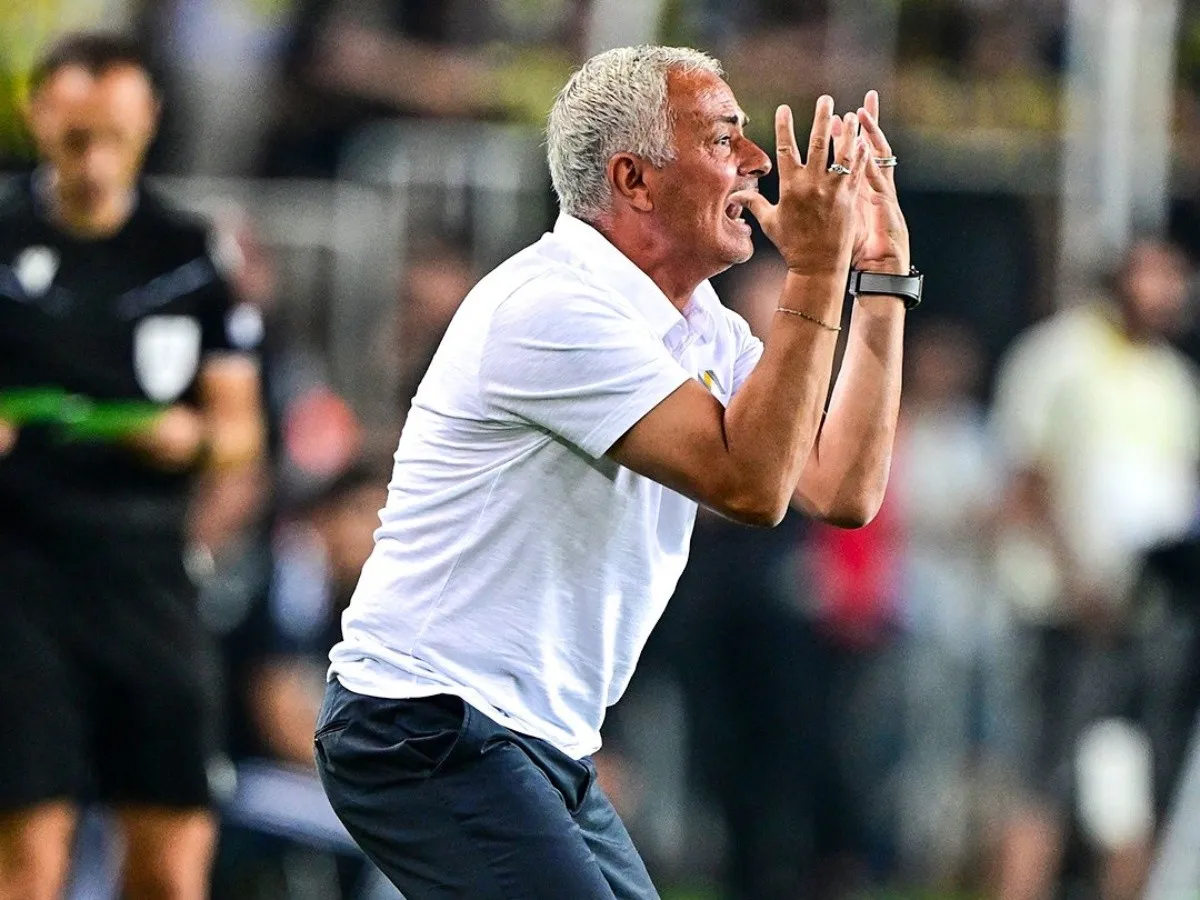 Primer fracaso de Mourinho con el Fenerbahce: Eliminado en la tercera ronda de clasificación para la Champions League