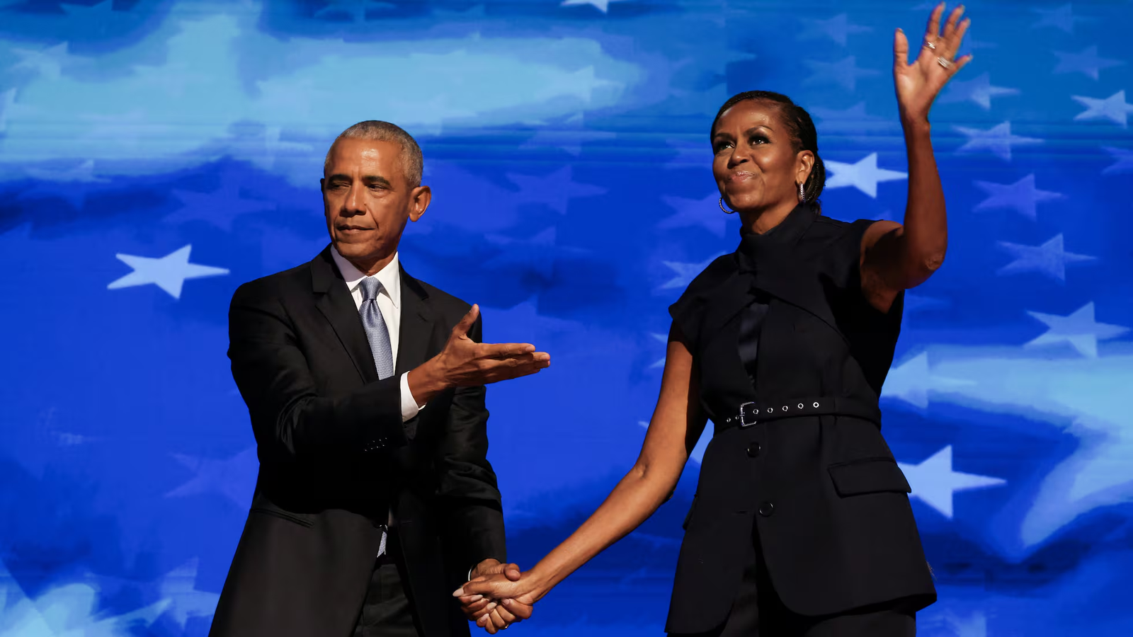 Barack y Michelle Obama critican a Trump y apoyan a Kamala Harris en la convención demócrata