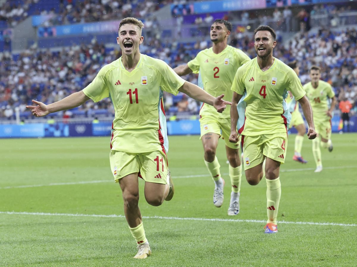 España remonta para vencer 2-1 a Marruecos y avanzar a la final del fútbol varonil en los Juegos Olímpicos de París 2024