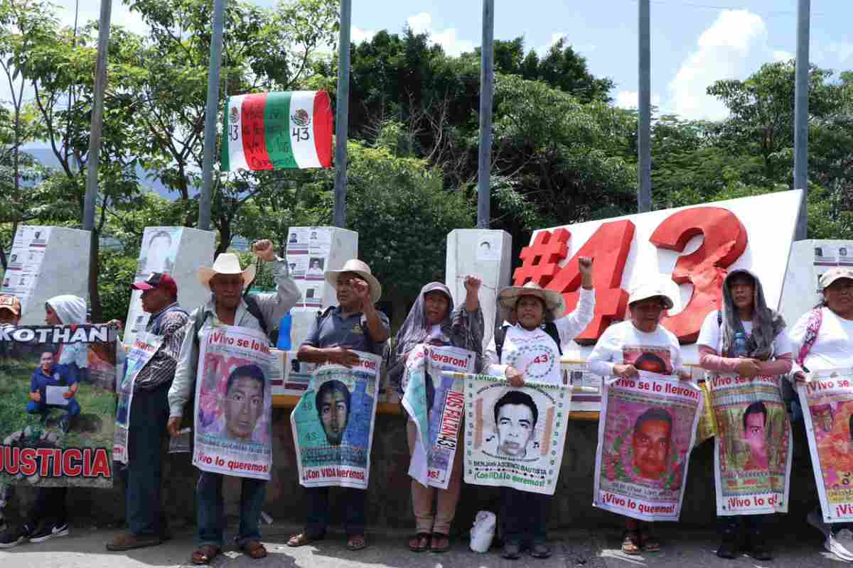 Inician jornadas de lucha a 10 años de la desaparición de los 43 estudiantes de Ayotzinapa