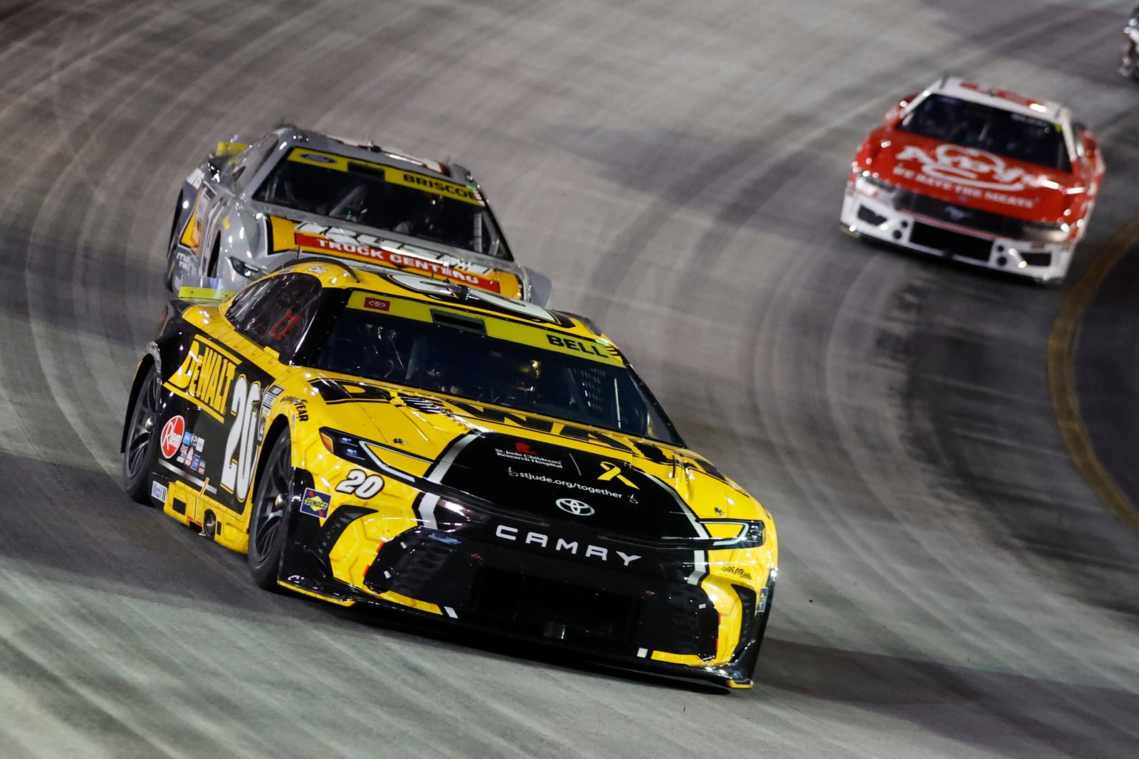 Chevrolet, Ford y Toyota se disputan el título en los Playoffs de la NASCAR Cup Series 2024