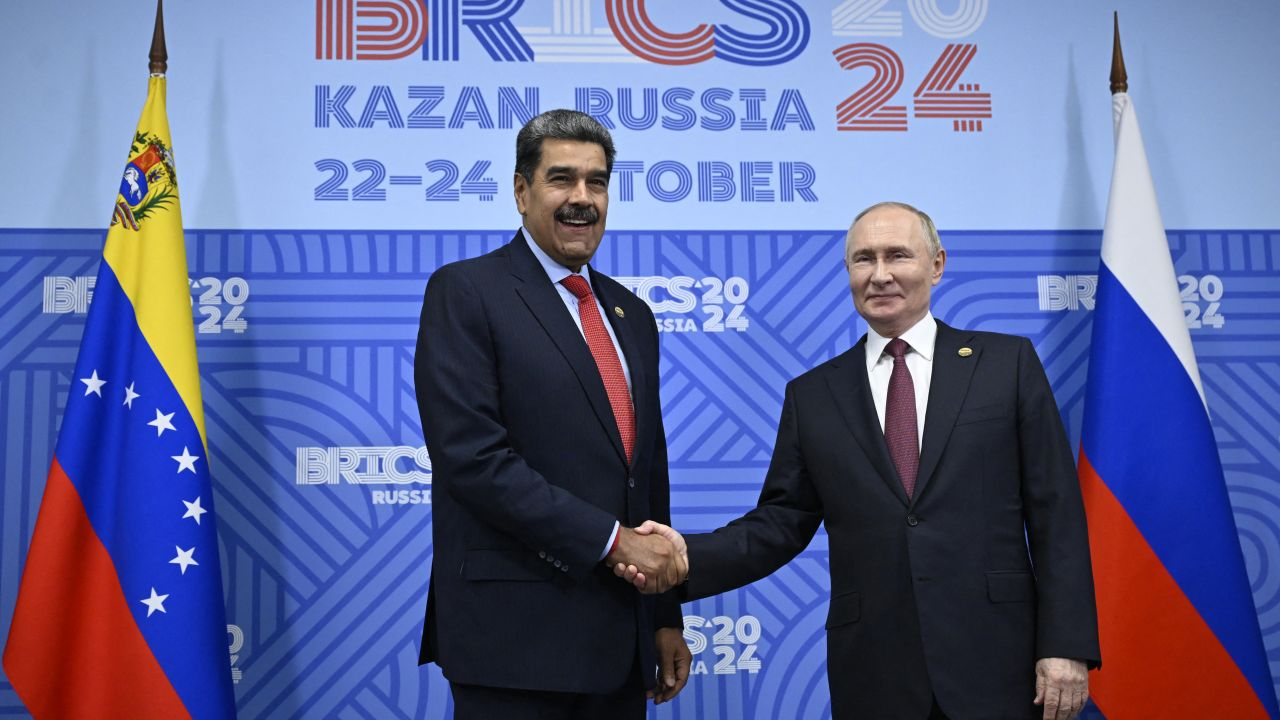 Venezuela busca unirse a los BRICS: Maduro y Putin estrechan lazos